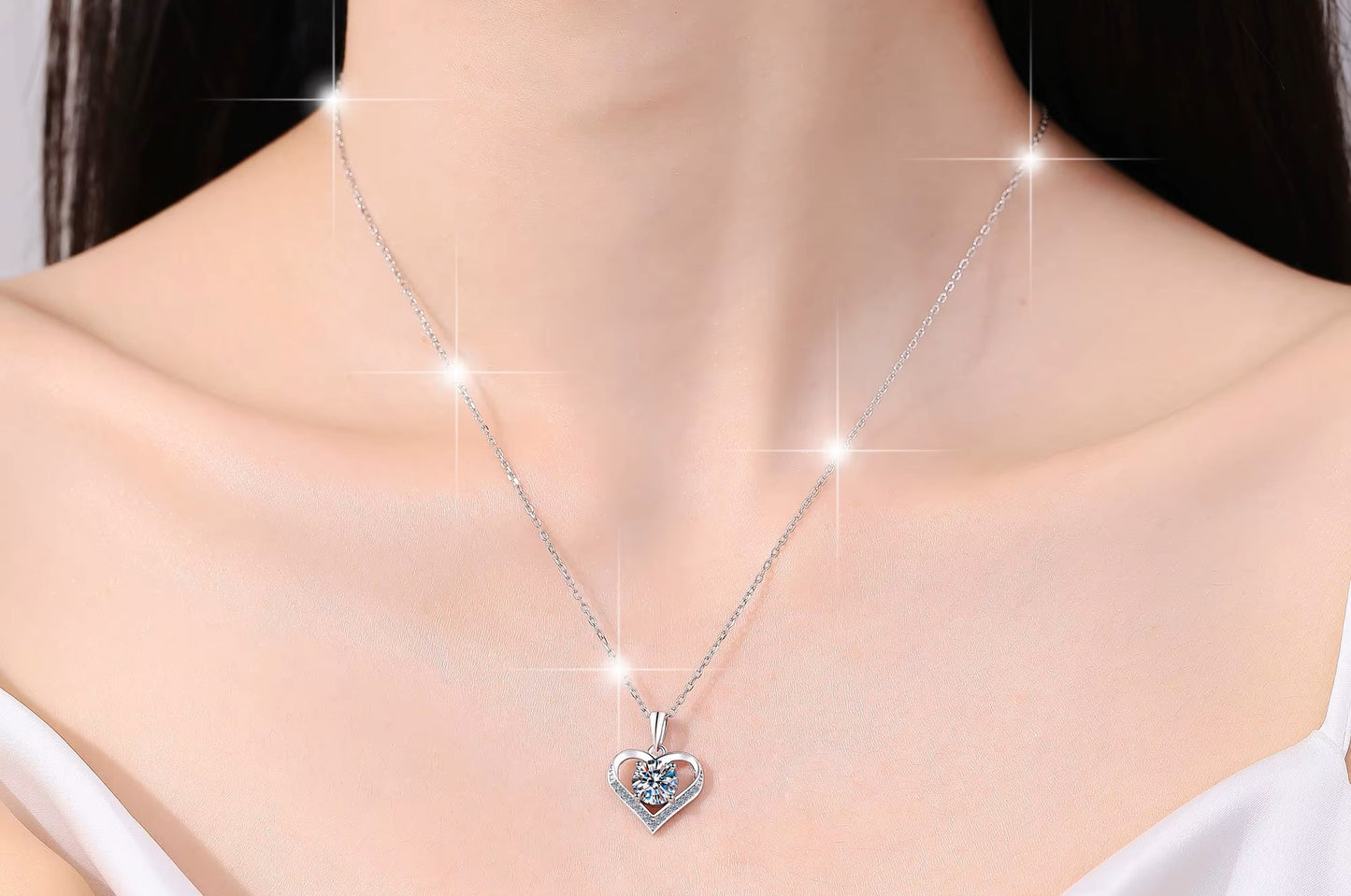 "Herzgeflüster" Moissanit-Kette in Herzform – Echtes Edelstein-Zertifikat inkl.