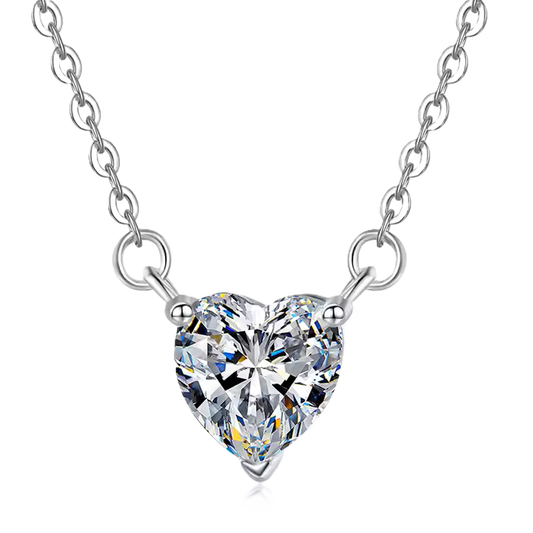"Glanz der Liebe" – Herzkette mit 1 ct echtem Moissanit