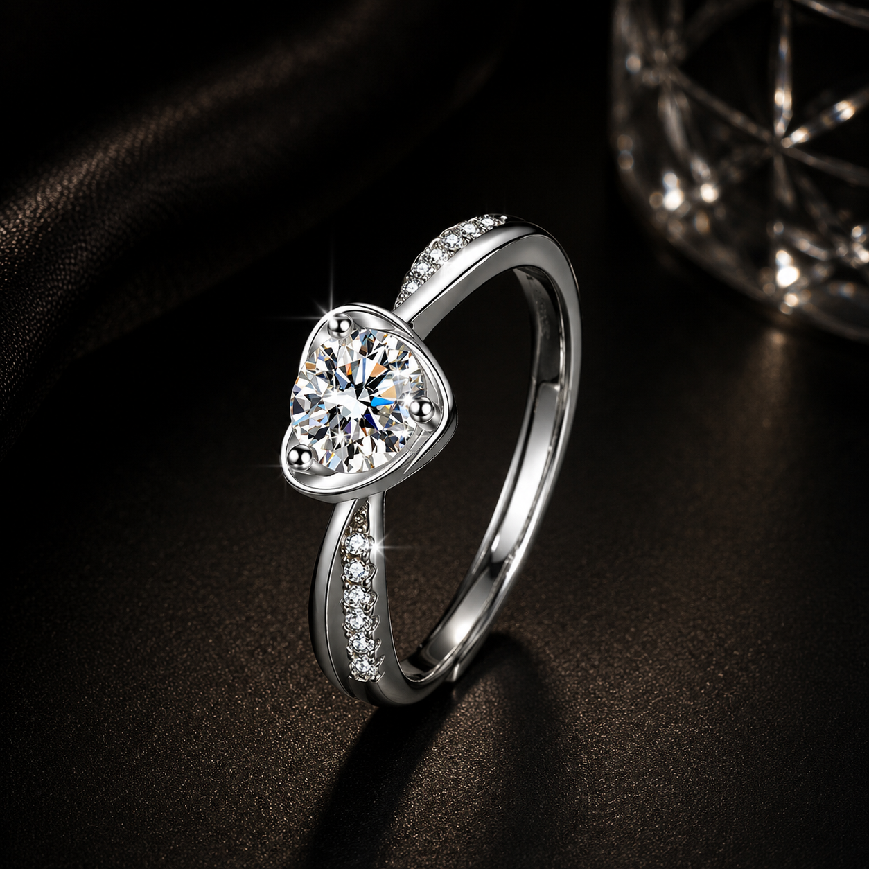 Aurélie Herz Ring – Luxury Edition