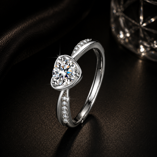 Aurélie Herz Ring – Luxury Edition